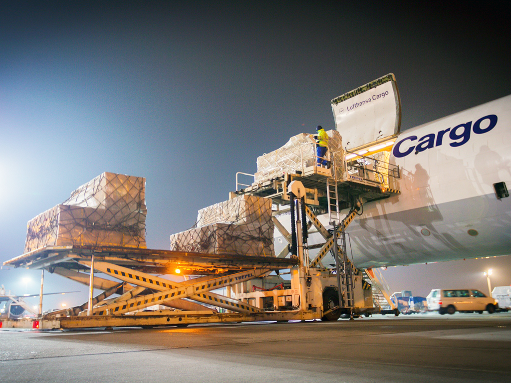 lufthansa-cargo-adds-myaircargo-service-air-cargo-news