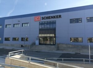 Deutsche Bahn selects the final four DB Schenker bidders